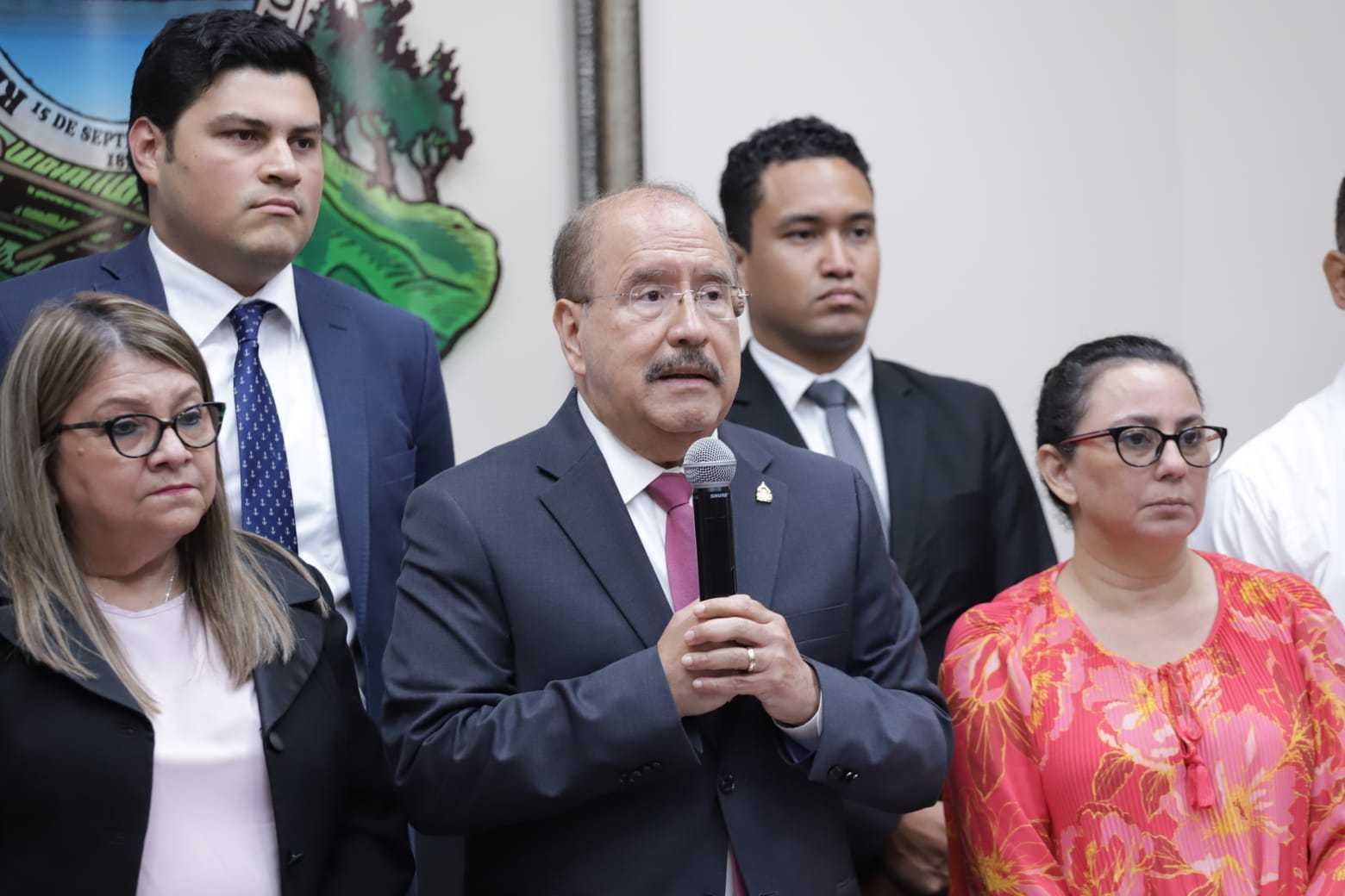 Colegio de Economistas de Honduras coincidente con el proyecto de la Ley de Justicia Tributaria